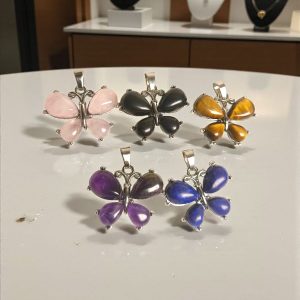 colgante cuarzo diseño mariposa colores